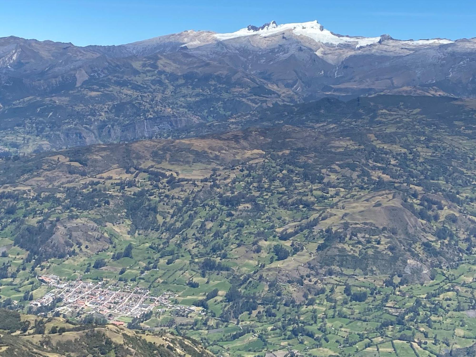Gll Hotel El Cocuy Екстериор снимка