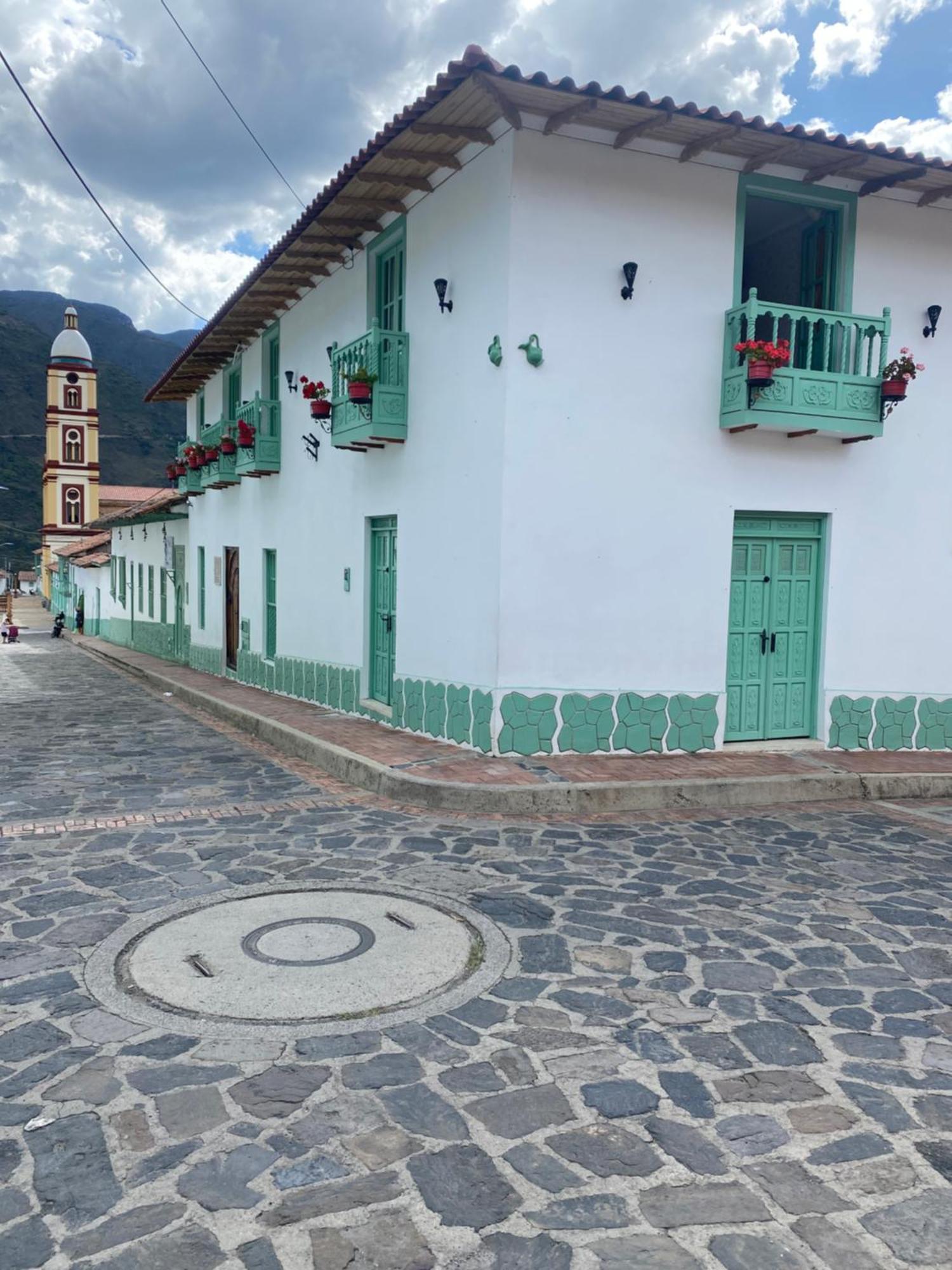 Gll Hotel El Cocuy Екстериор снимка