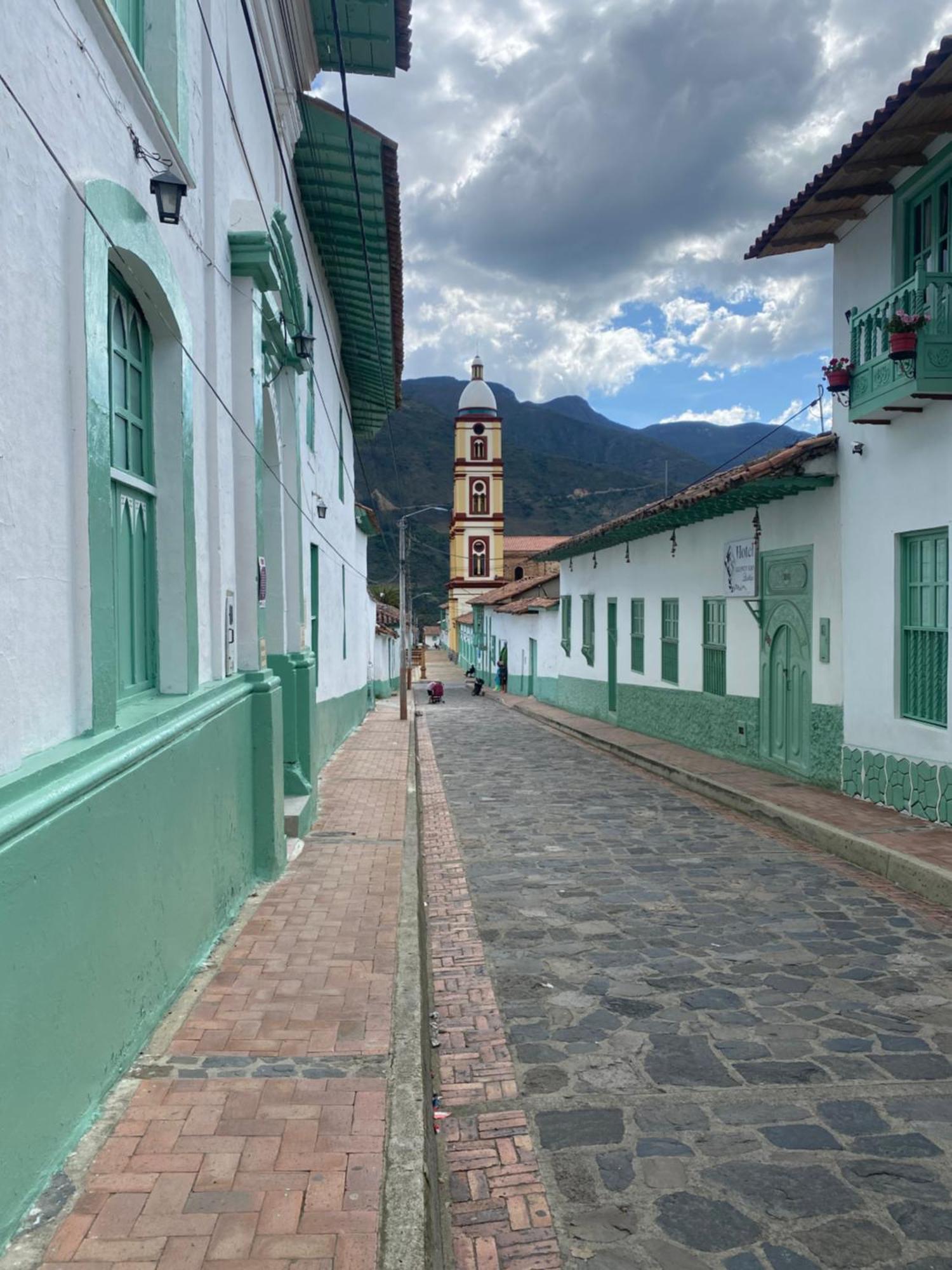 Gll Hotel El Cocuy Екстериор снимка